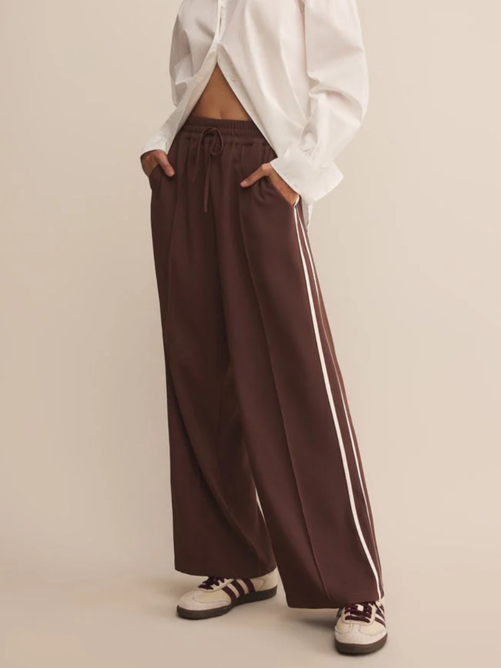 z supply saunder track pants in sandalwood